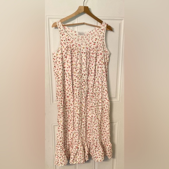 Willow Creek Floral Lace Trimmed Cottagecore Nightgown Made in USA - Picture 1 of 6